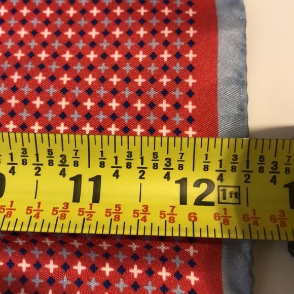 BATTISTONI ROMA Pocket Square - Picture 4 of 5